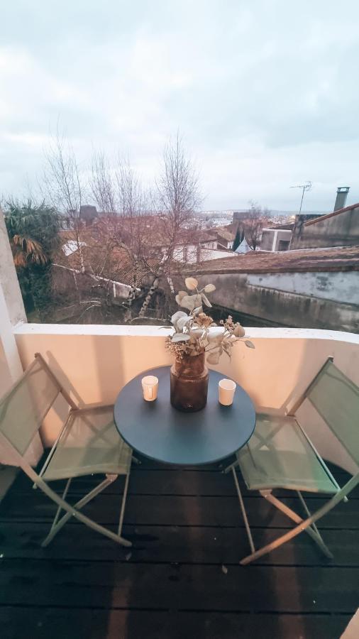 Balcon Du Champ De Mars - #Parking #Air Conditioner #Clim アングレーム エクステリア 写真